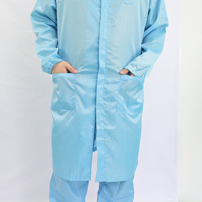 無塵服上的拉鏈/魔術貼會不會產生污染或靜電？